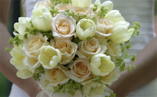 2025年农历二月初一是不是结婚吉日 是办喜事好日子吗