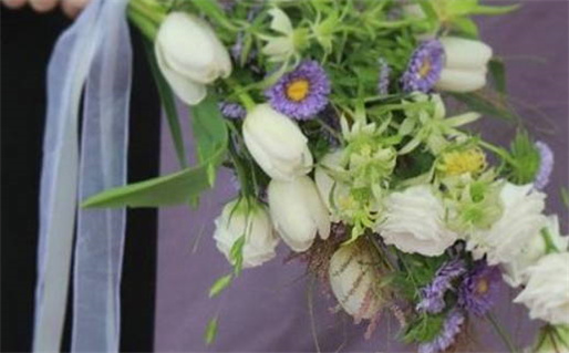 2025年农历闰六月廿五是结婚好日子吗 办婚礼吉利吗