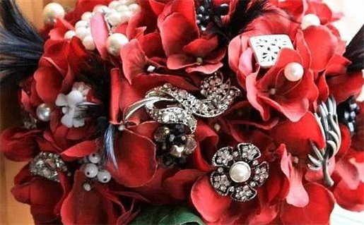 2025年07月16日领证吉日查询 今日登记结婚好不好