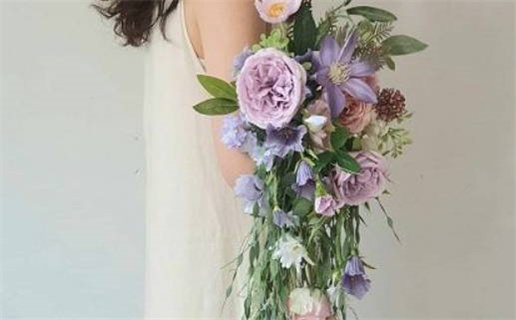 2025年农历八月十一领证吉日查询 今日领证结婚好不好