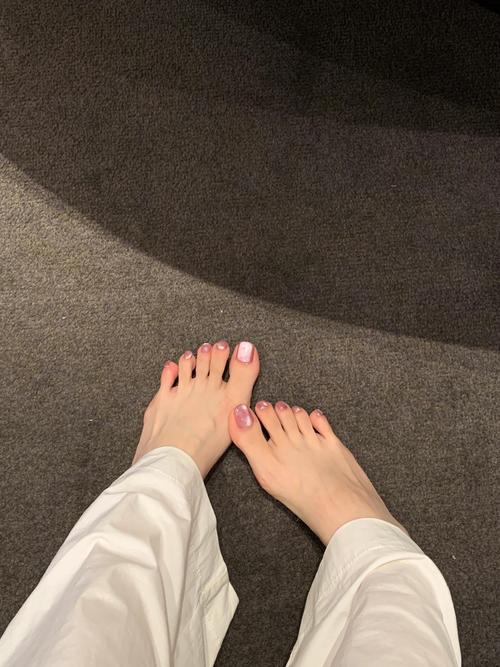脚趾看女性性格温柔吗
