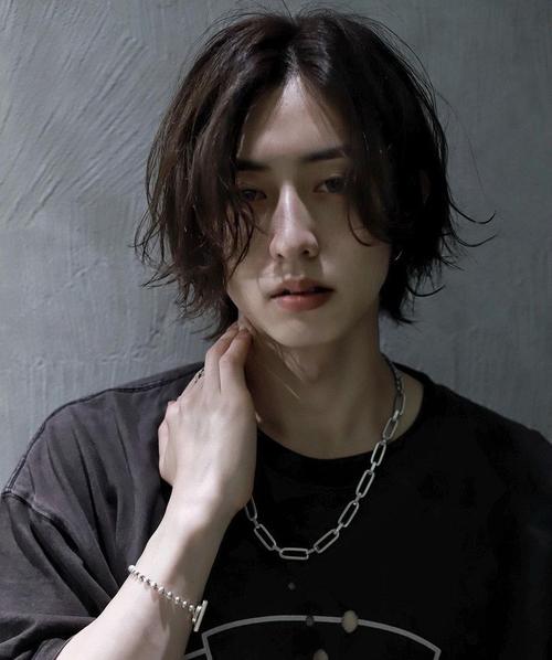 长头发的男人的财运怎么样呢