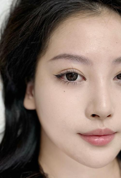眉毛少的女人命运怎样