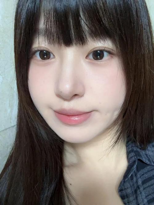 卧蚕眼女今年好找伴侣吗