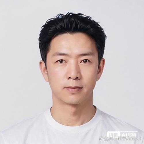 方脸男人面相 方脸配嘴角上翘