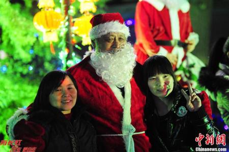 平安夜的习俗有哪些，不同教庆祝方式不同