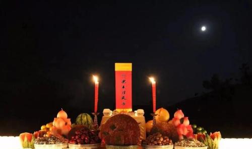 秋分拜什么神 传统祭月节拜月神