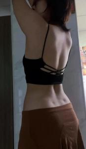 体相看有腰窝的人运气好吗