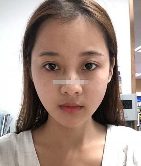 人中弯曲的女人命运如何