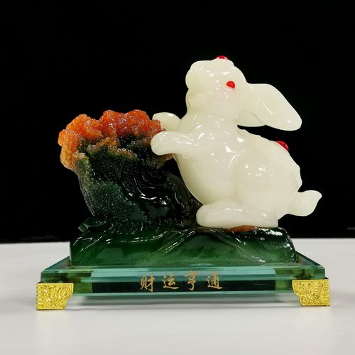 属兔的做什么生意最旺