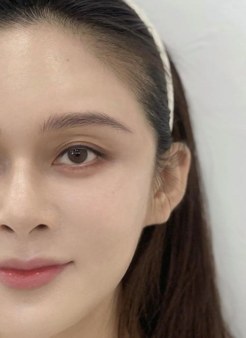 没有眉峰的女人命好不好 女人的眉毛命运如何